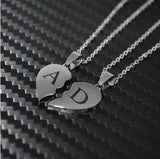 Increible par de Dijes de corazón partido Mini de acero inoxidable de 2.1 X 1.6cm / Plata